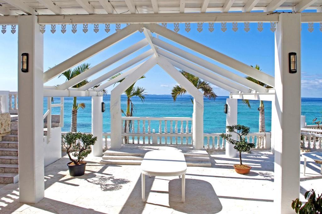 Beach Resort Morimar Yomitan Buitenkant foto