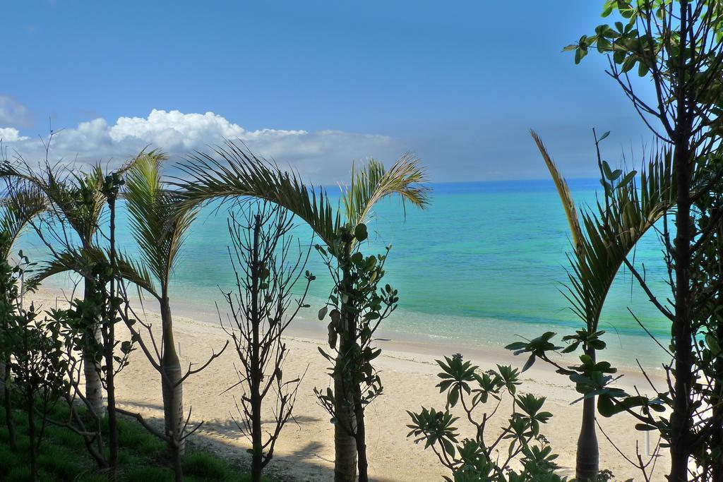 Beach Resort Morimar Yomitan Buitenkant foto