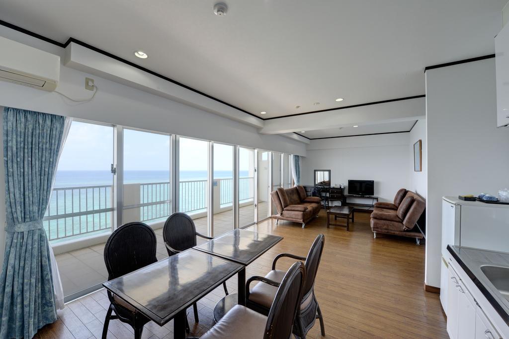 Beach Resort Morimar Yomitan Buitenkant foto