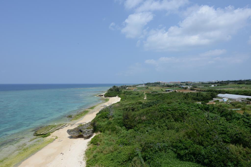 Beach Resort Morimar Yomitan Buitenkant foto