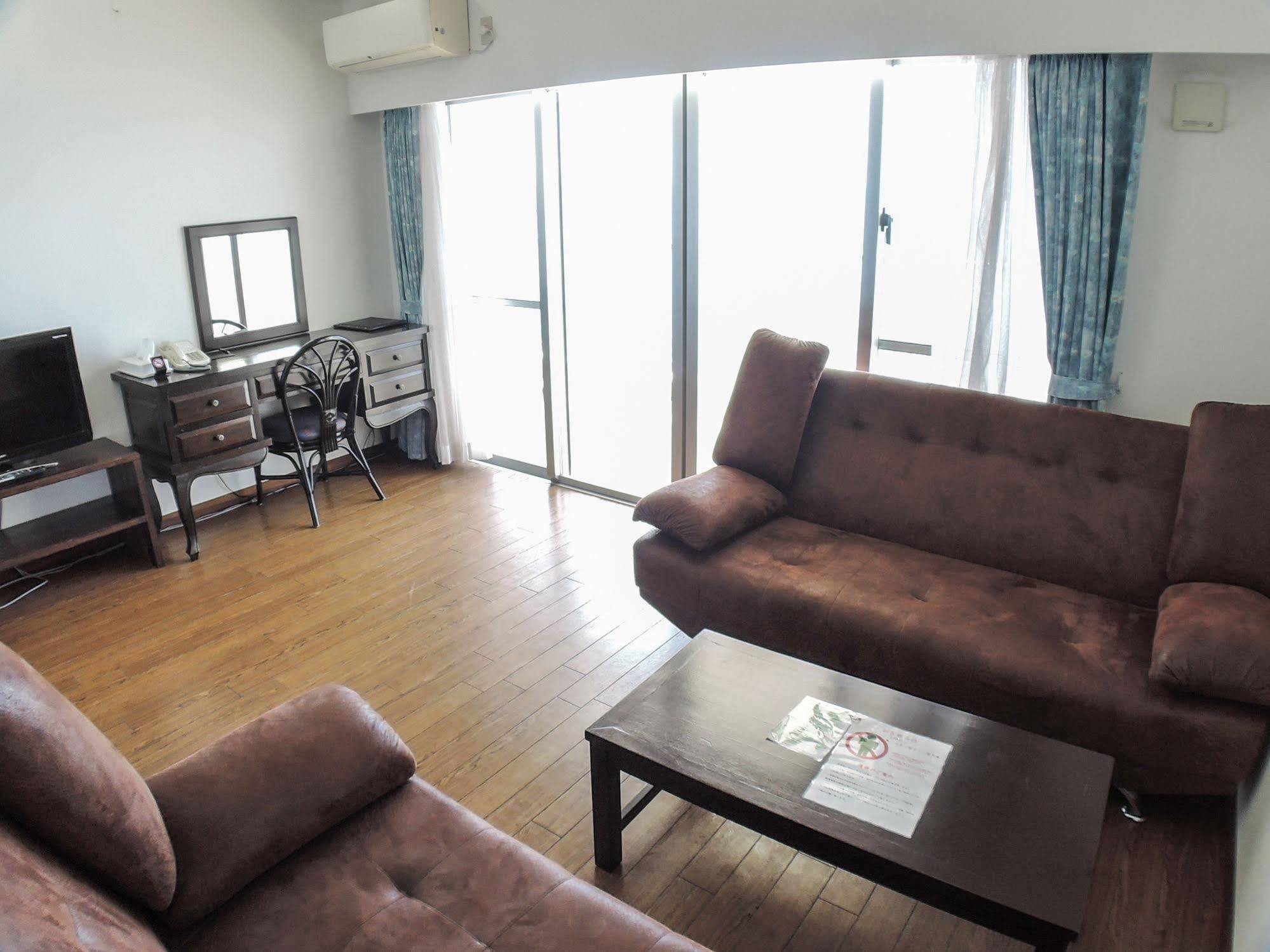 Beach Resort Morimar Yomitan Buitenkant foto